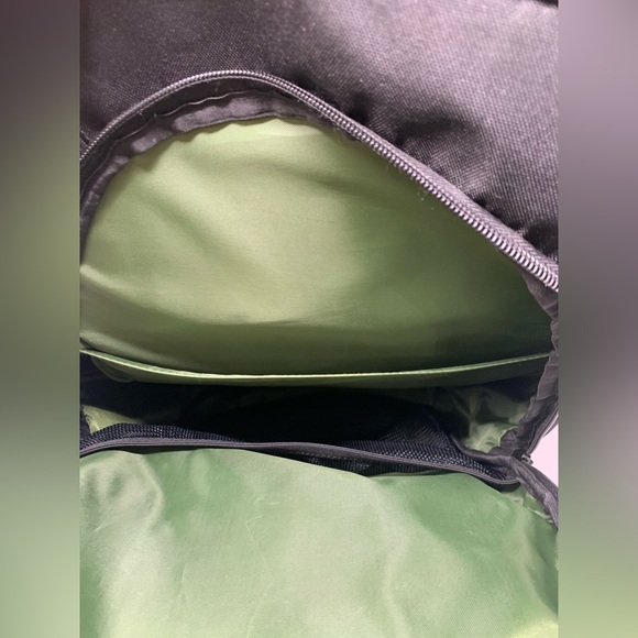 Targus Spruce Ecosmart Checkpoint Friendly Backpack - Picture 11 of 12